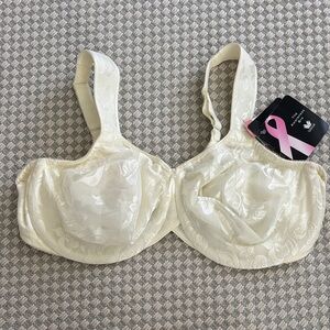 NWT Wacoal Cream Floral Women's Bra
